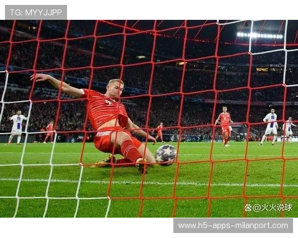 拜仁门将神级反应，球迷惊呼奇迹！