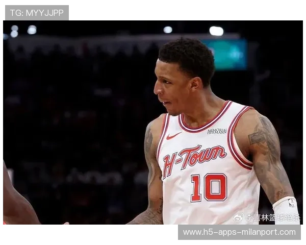 火箭小贾巴里史密斯贡献19分成为申京身边最强帮手